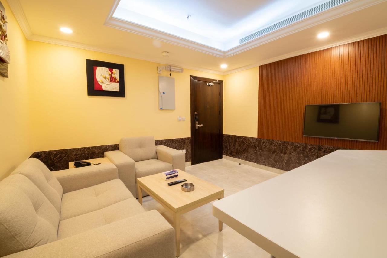 Dar Al Masarat Served Apartments Jidá Exterior foto